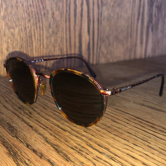 Giorgio Armani Sunglasses Vintage - Picture 3 of 7